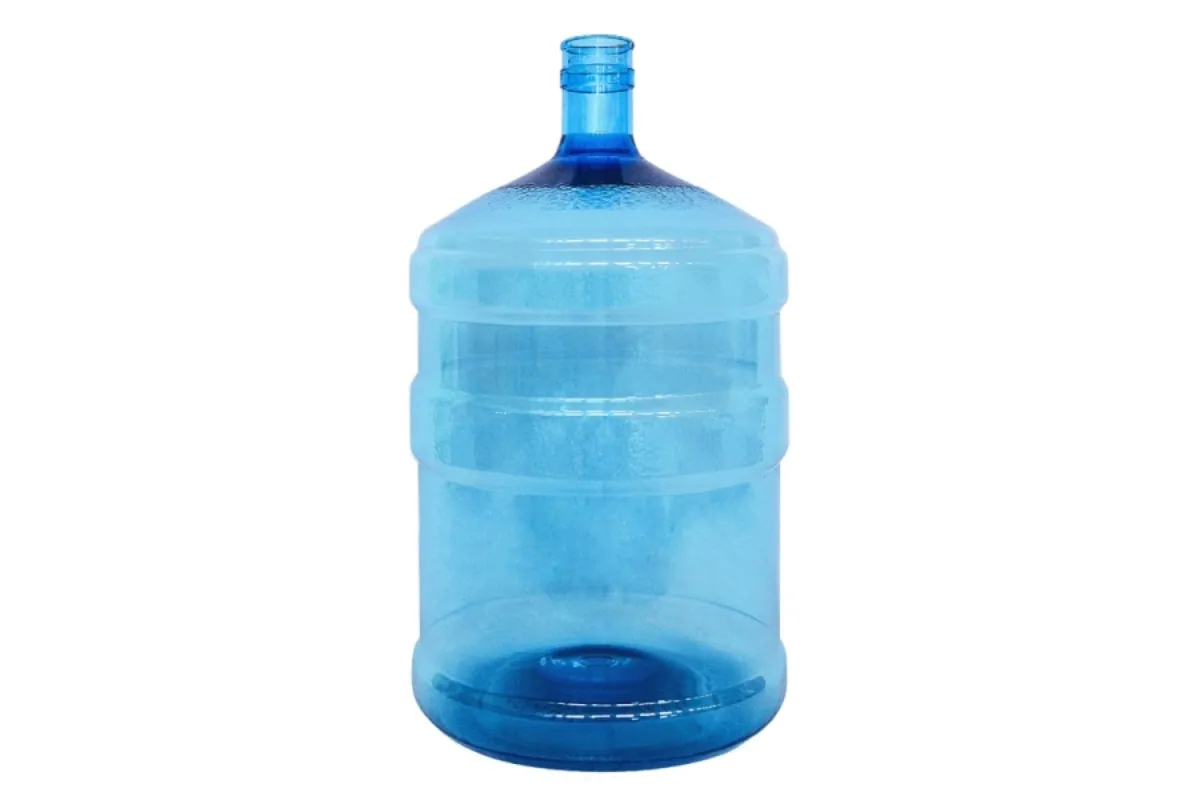 comment faire une mini serre avec des bouteilles en plastique bleue de20 litres