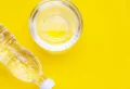Comment nettoyer un salon de jardin en plastique jauni sans produit chimique ?