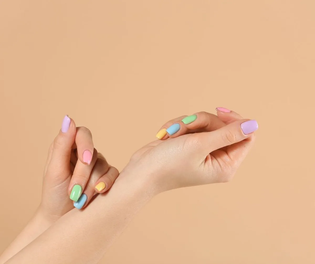 exemples d ongles nail art couleur pastel nuances variées