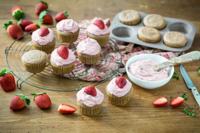 muffins a la creme aux fraises delicieux