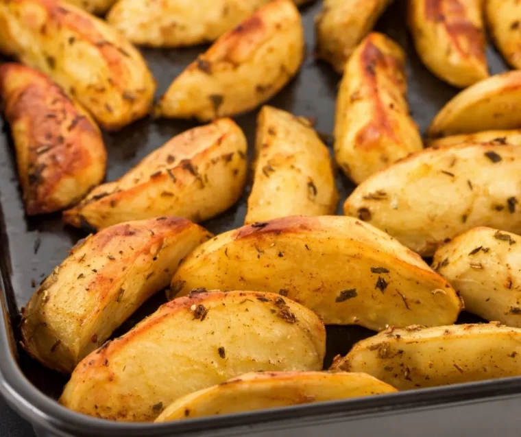 pommes de terre au four croustillantes façon grand mère astuces et recette de base