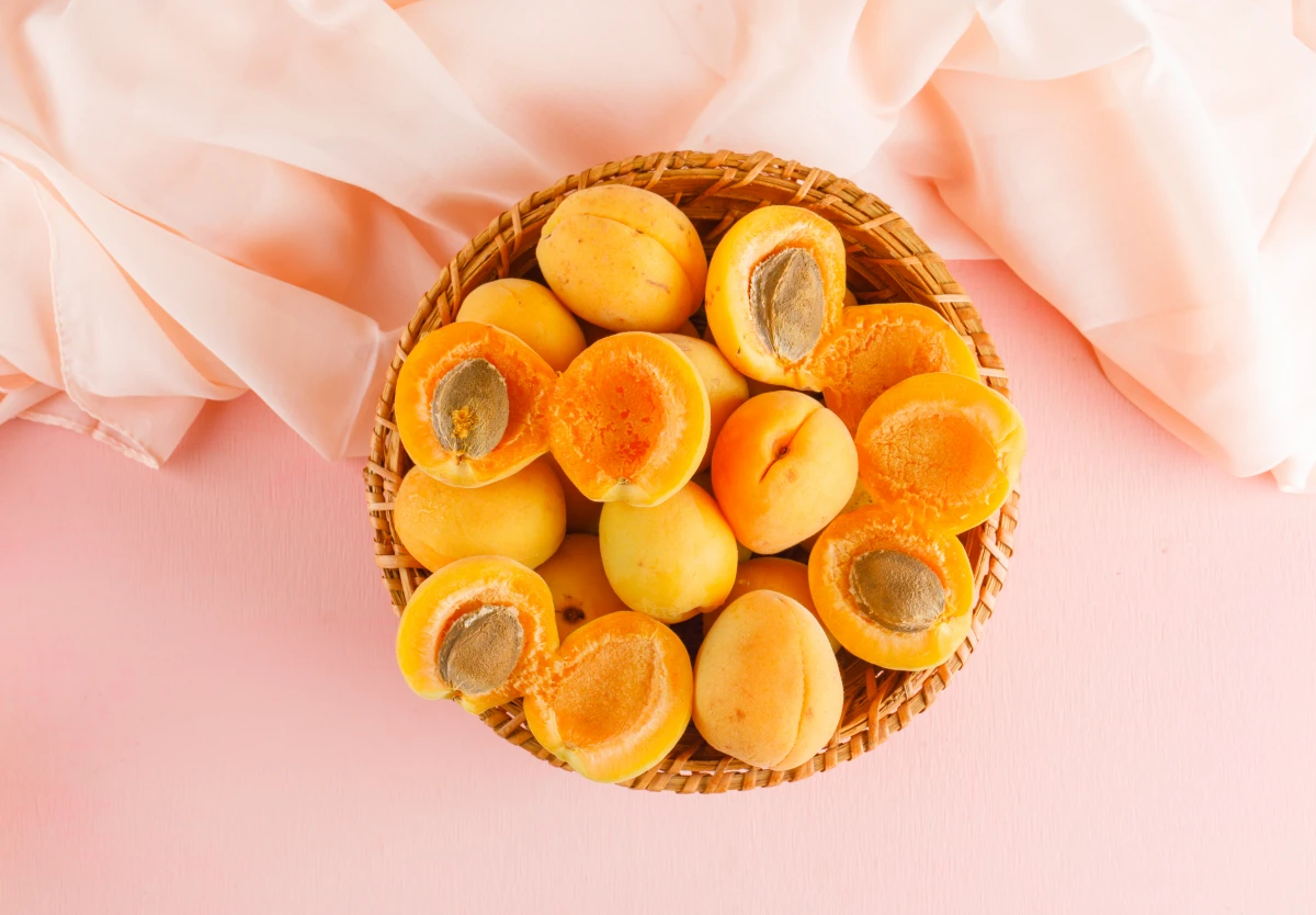 recette du visage de soin avec des abricots