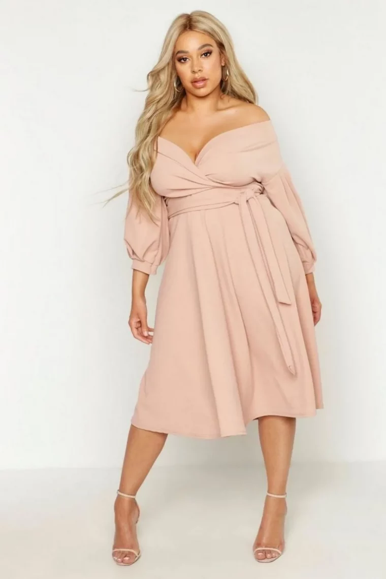 robe midi en a ceinturee aux manches longues rose poudre