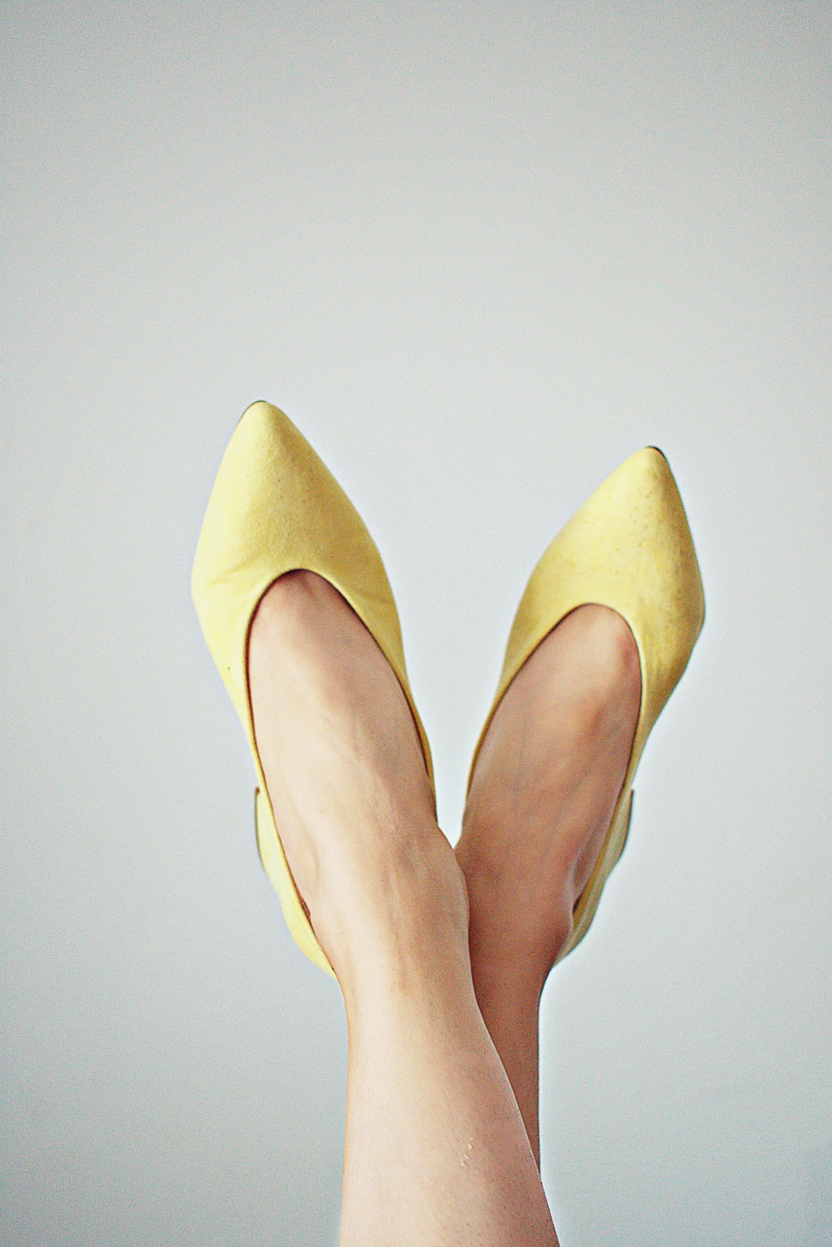 chaussures femmes jaunes etude