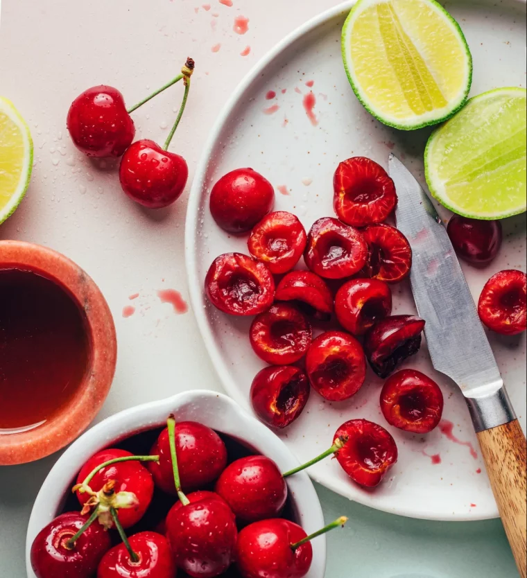 comment dénoyauter les cerises conserve cerises maison simple a faire