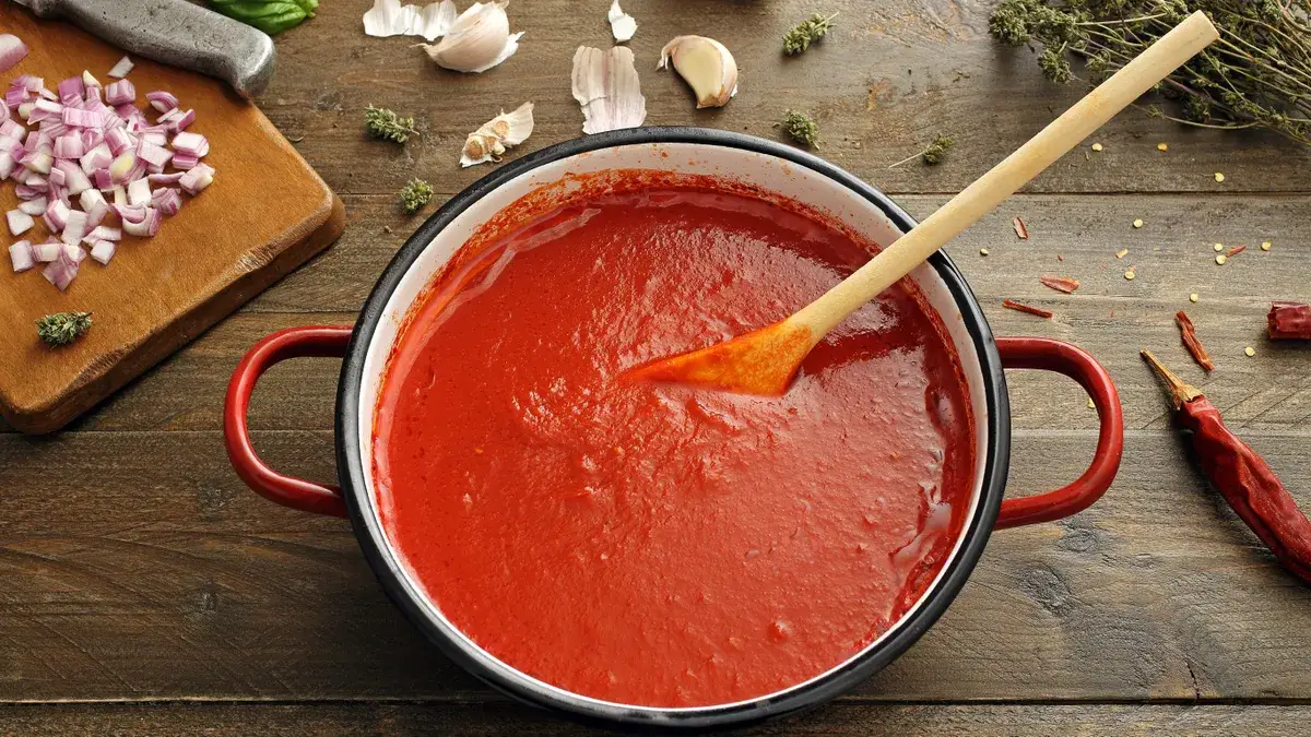 comment faire un coulis de tomate dans une grande cocotte