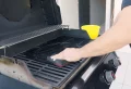 Comment nettoyer un barbecue très encrassé ? Tuto ultra simple pour lui redonner l’éclat !