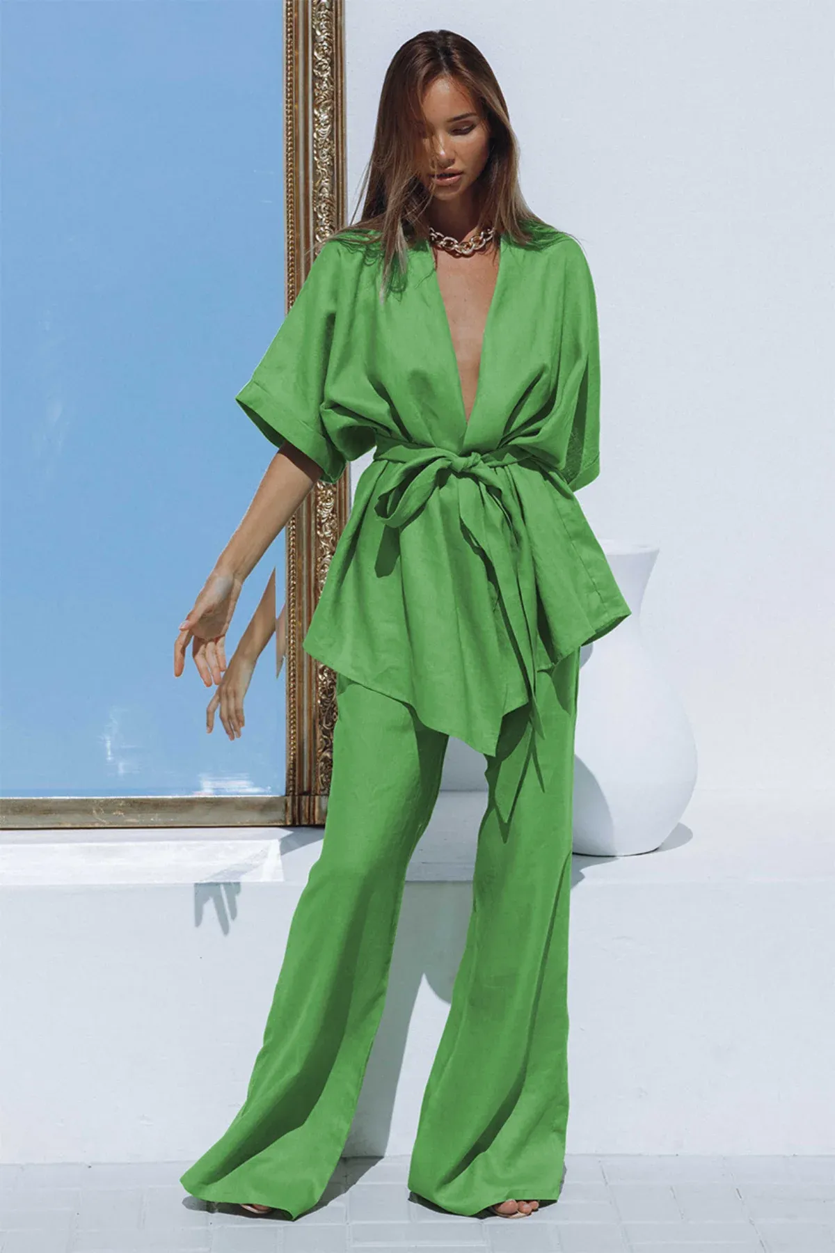ensemble en vert kimono centure et pantalon evase