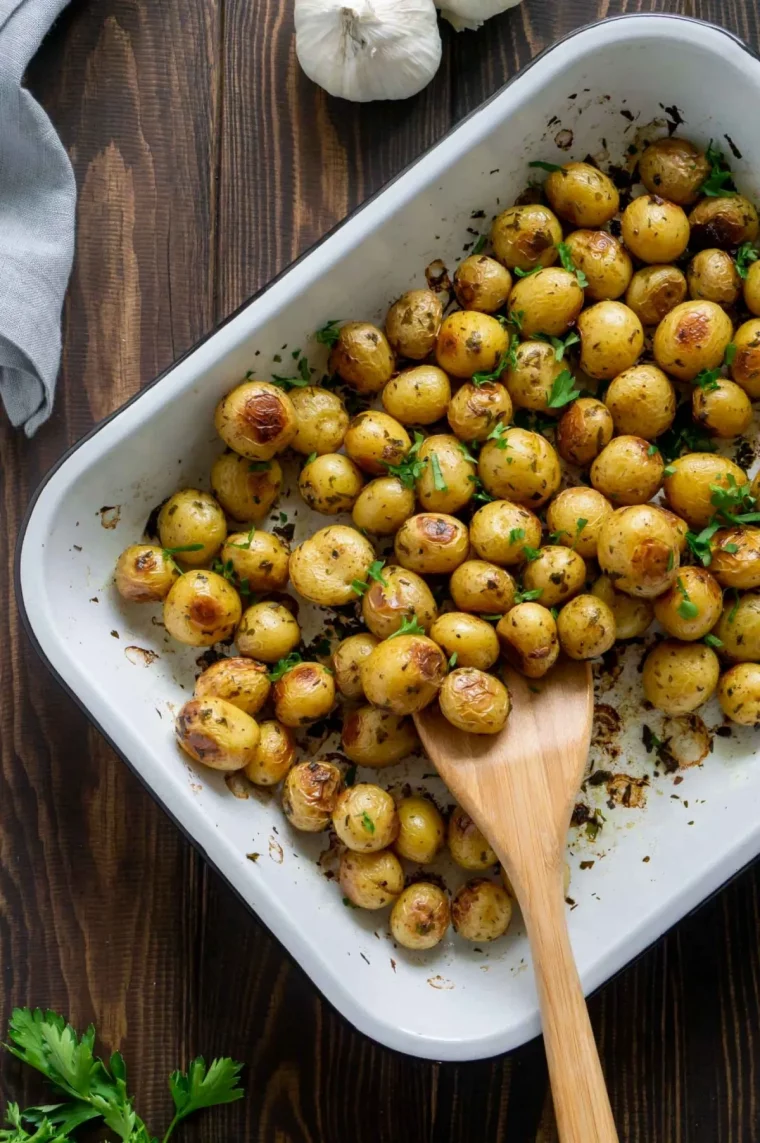 exemple recette pomme de terre grenaille four aux herbes fraiches et épices