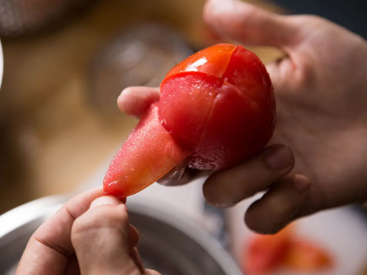faut il peler les tomates pour faire du coulis