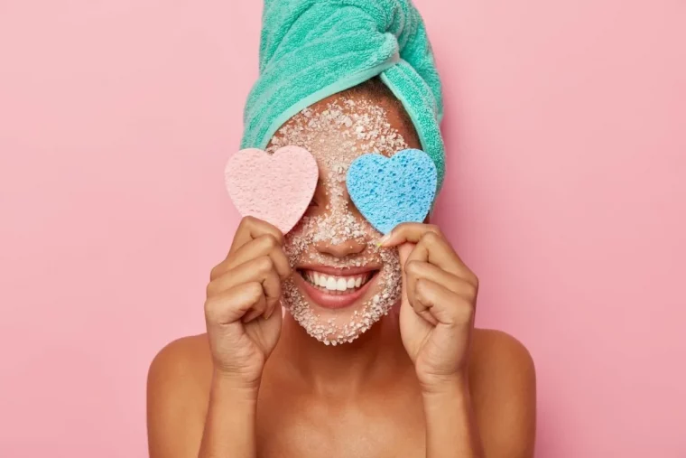 gommage maison pour visage produits naturels femme serviette de bain verte
