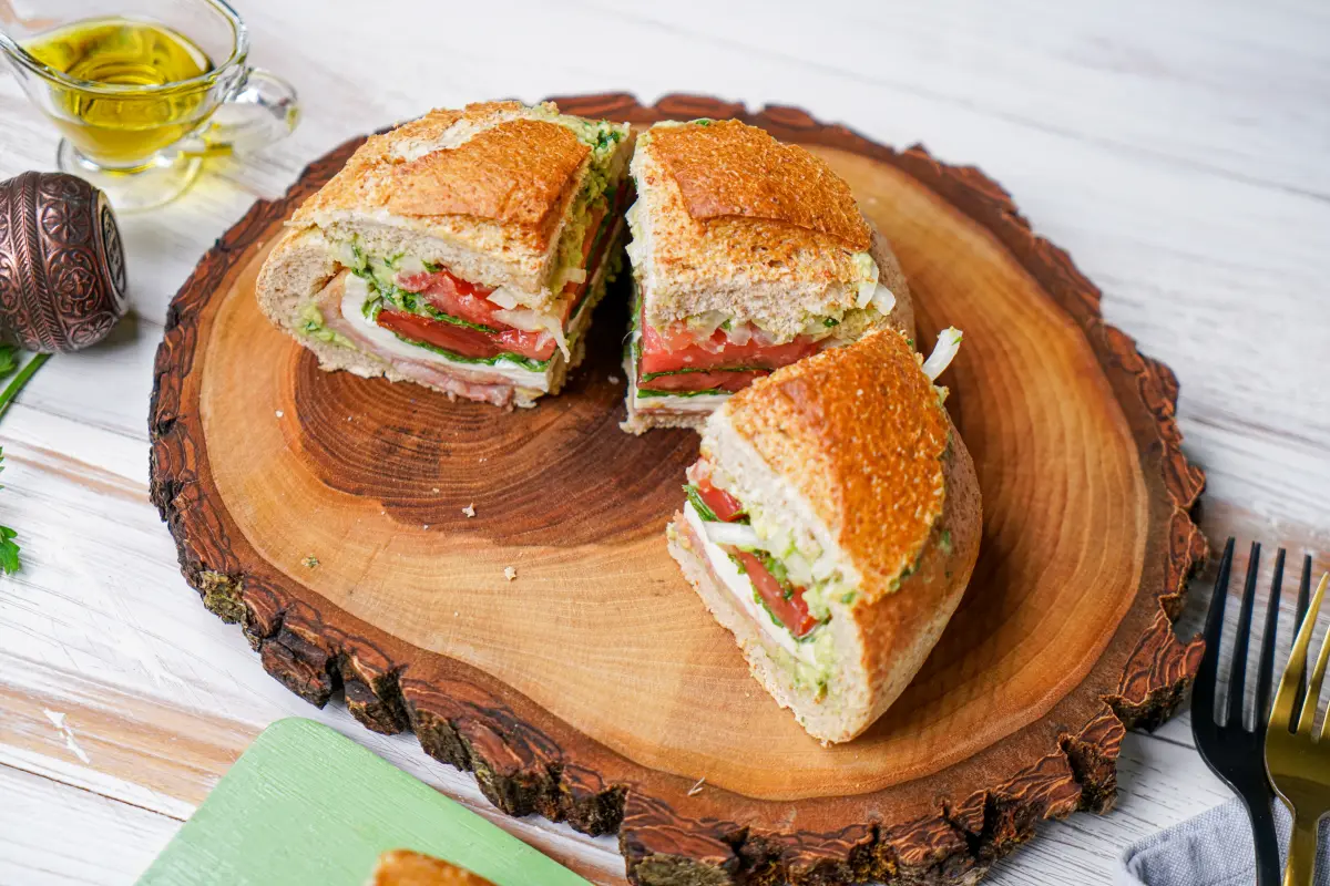 sandwichs recette ete saumon fume pain levain fromage avocat trempette