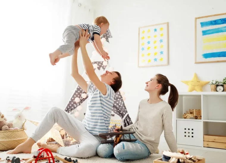 quand on fait du ménage on commence par quoi couple avecbebe dans la chambre denfant