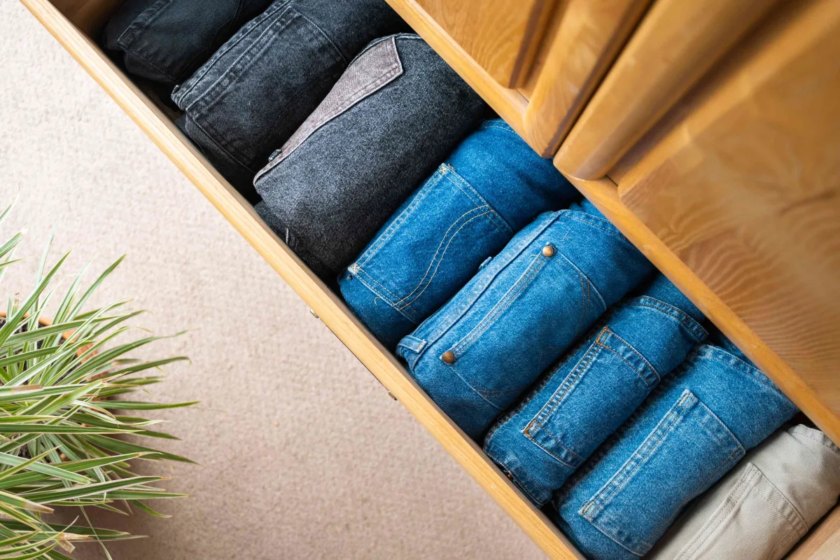 comment laver correctement les jeans astuces