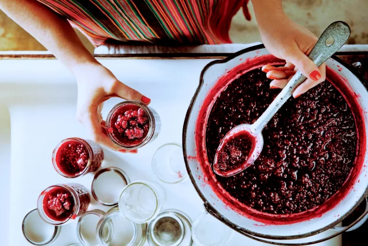 comment ratrapper une confiture trop liquide pot casserloe preparation rouge