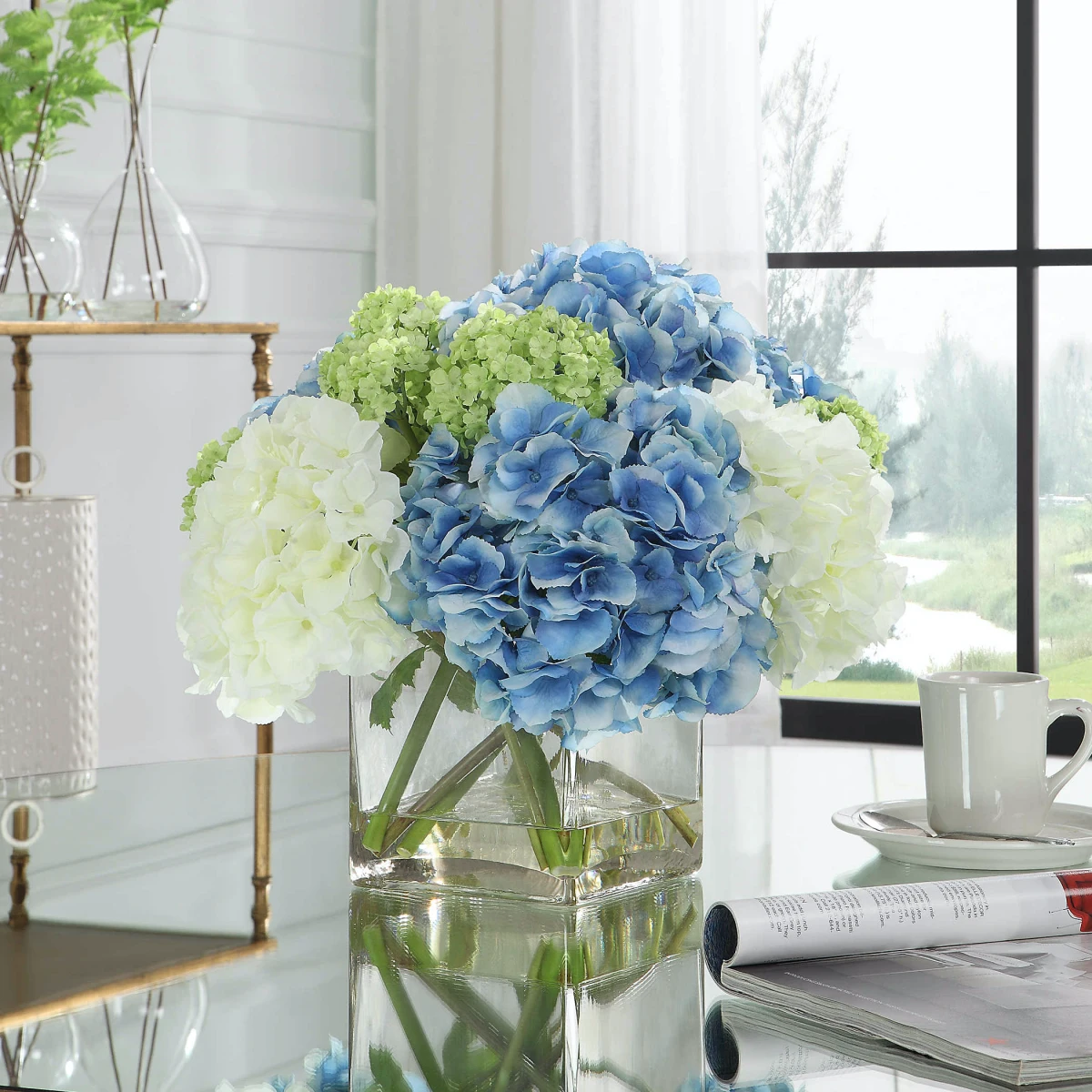 couleurs froides pour faire un joli bouquet hortensia blue