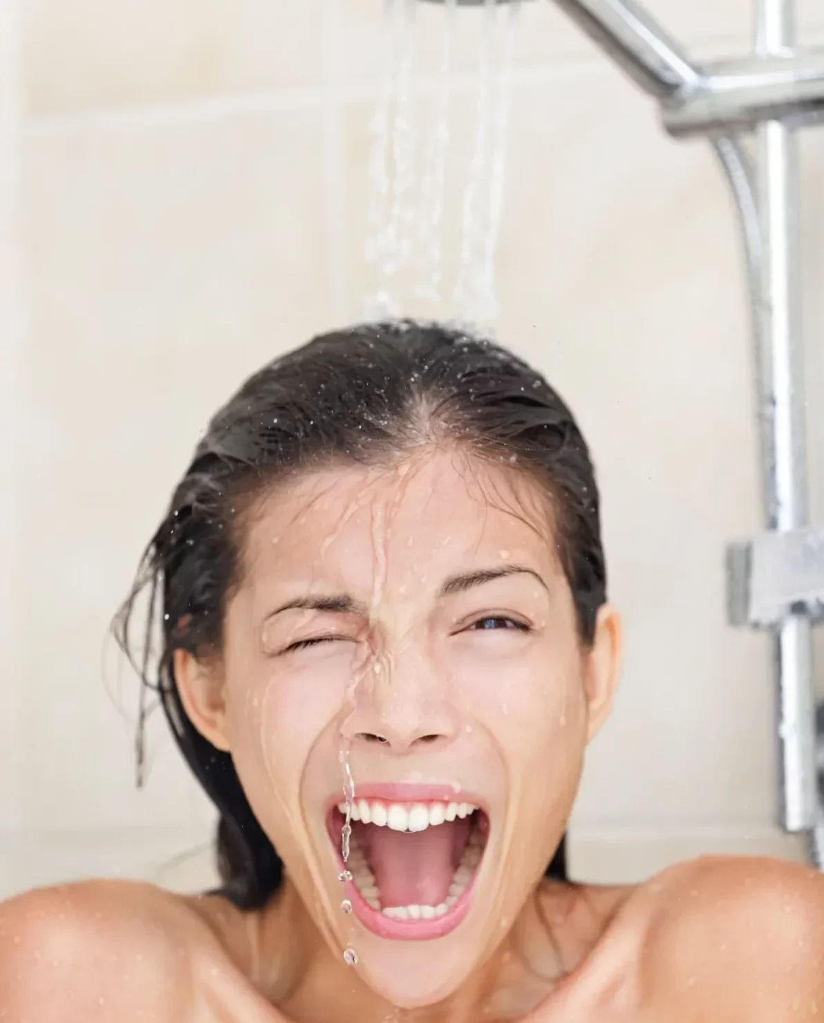 les bienfaits de la douche froide selon la science quand et comment prendre une douche froide