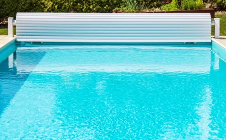 systeme couverture de piscine volet automatique mecanisme eau pure bassin