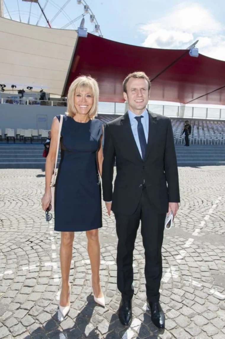 brigitte macron cheveux courts les macron