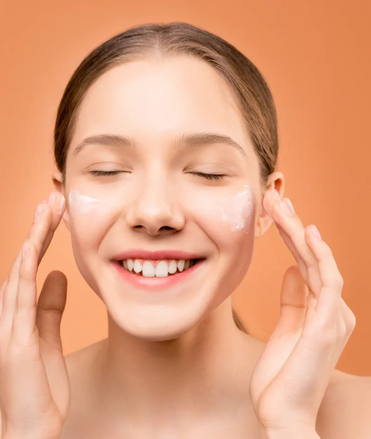 comment nettoyer son visage en profondeur produits soins peau