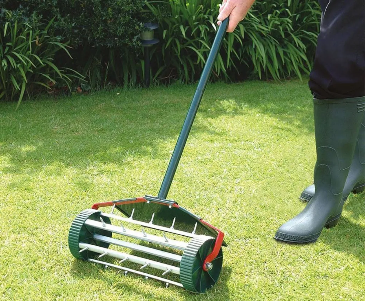 engrais pour le gazon à l'automne aeration dun gazon