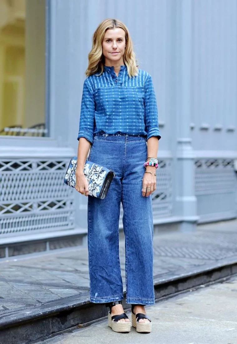 look avec jean large blue rue femme blonde