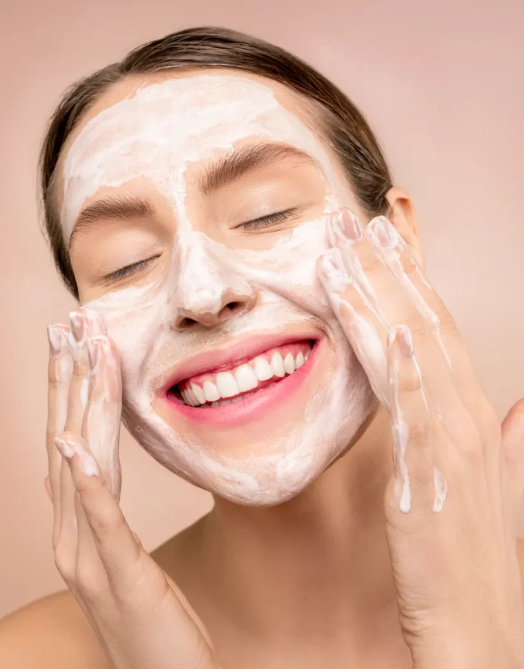 quels produits soin de la peau utiliser pour nettoyer sa peau en profondeur