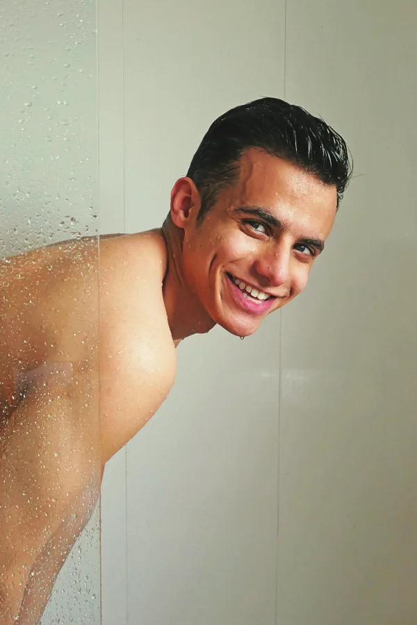 lavage quitidien quand se laver le corps à quelle fréquence prendre une douche