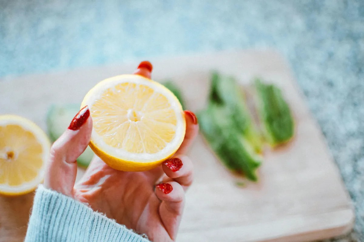 citron pour degonfler du ventre naturellement et nettoyer le colon