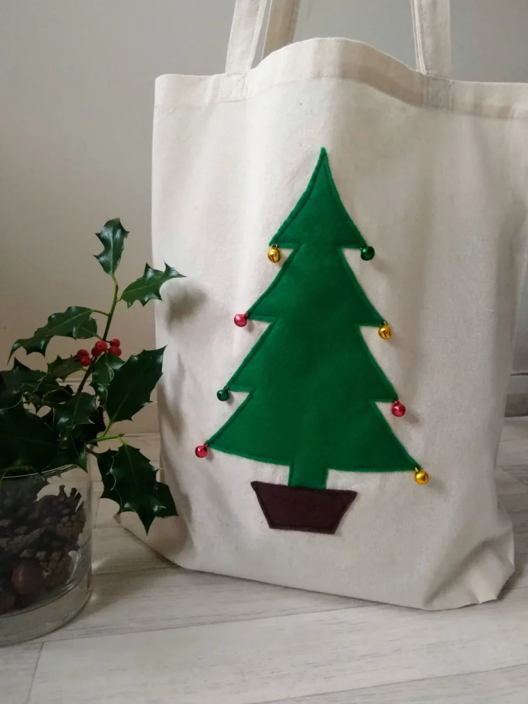 feutrine verte figurine sapin tronc feutrine marron personnaliser un tote bag