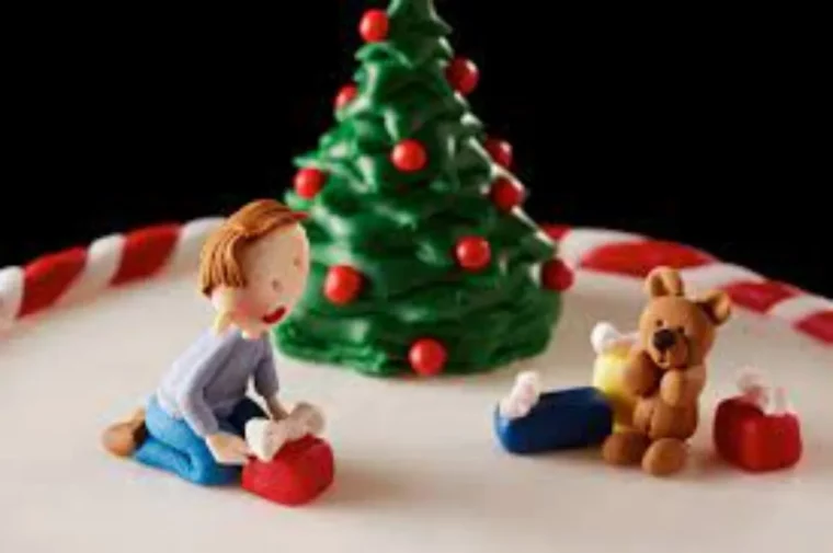 nos 6 astuces pour faire une jolie decoration sur des biscuits de noel pate a sucre