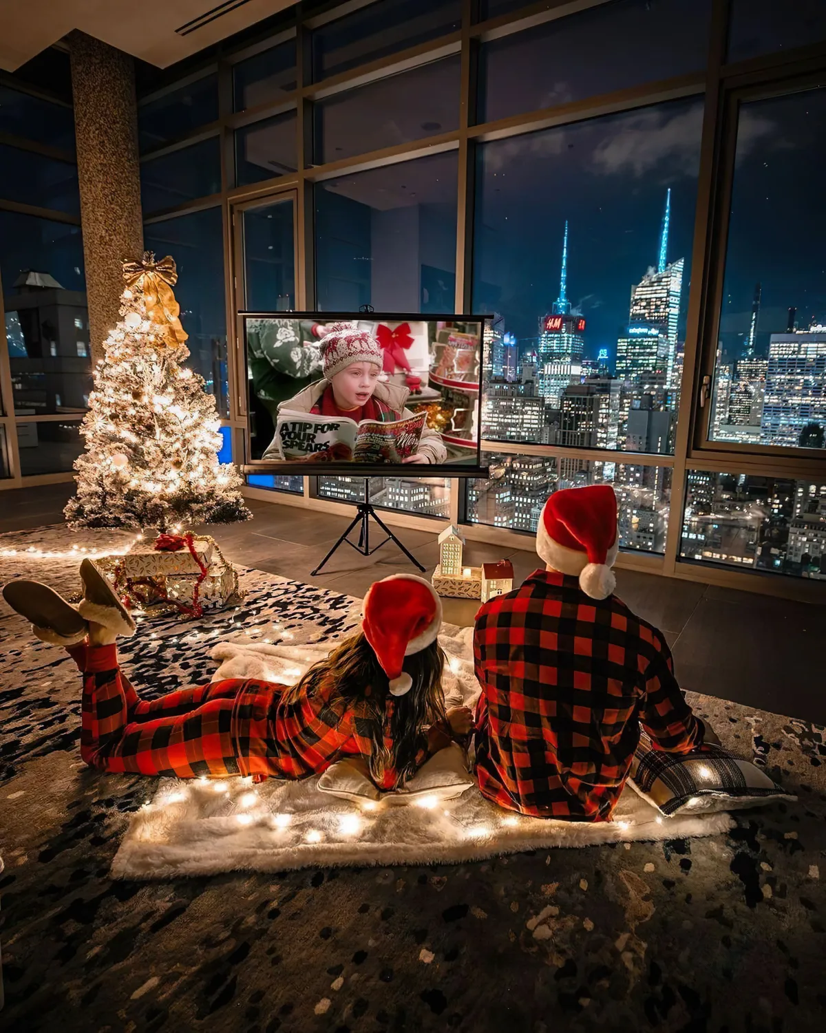soiree film sapin lumineux fenetres vue ville fond d еcran a deux couple