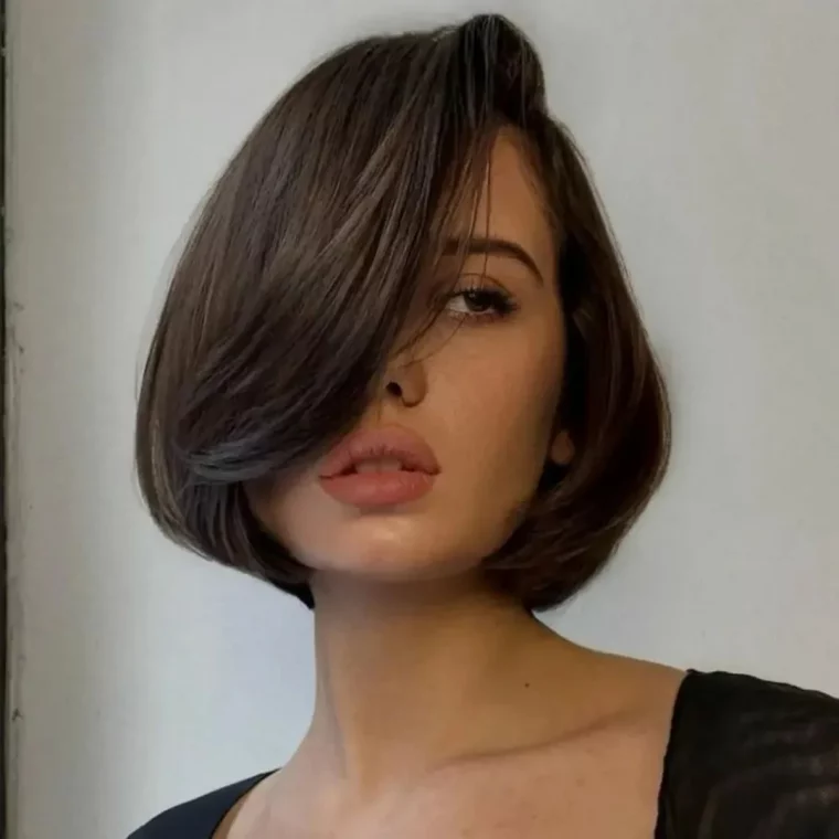 wavy bob tendance pour 2024 sur cheveux chatin fonce