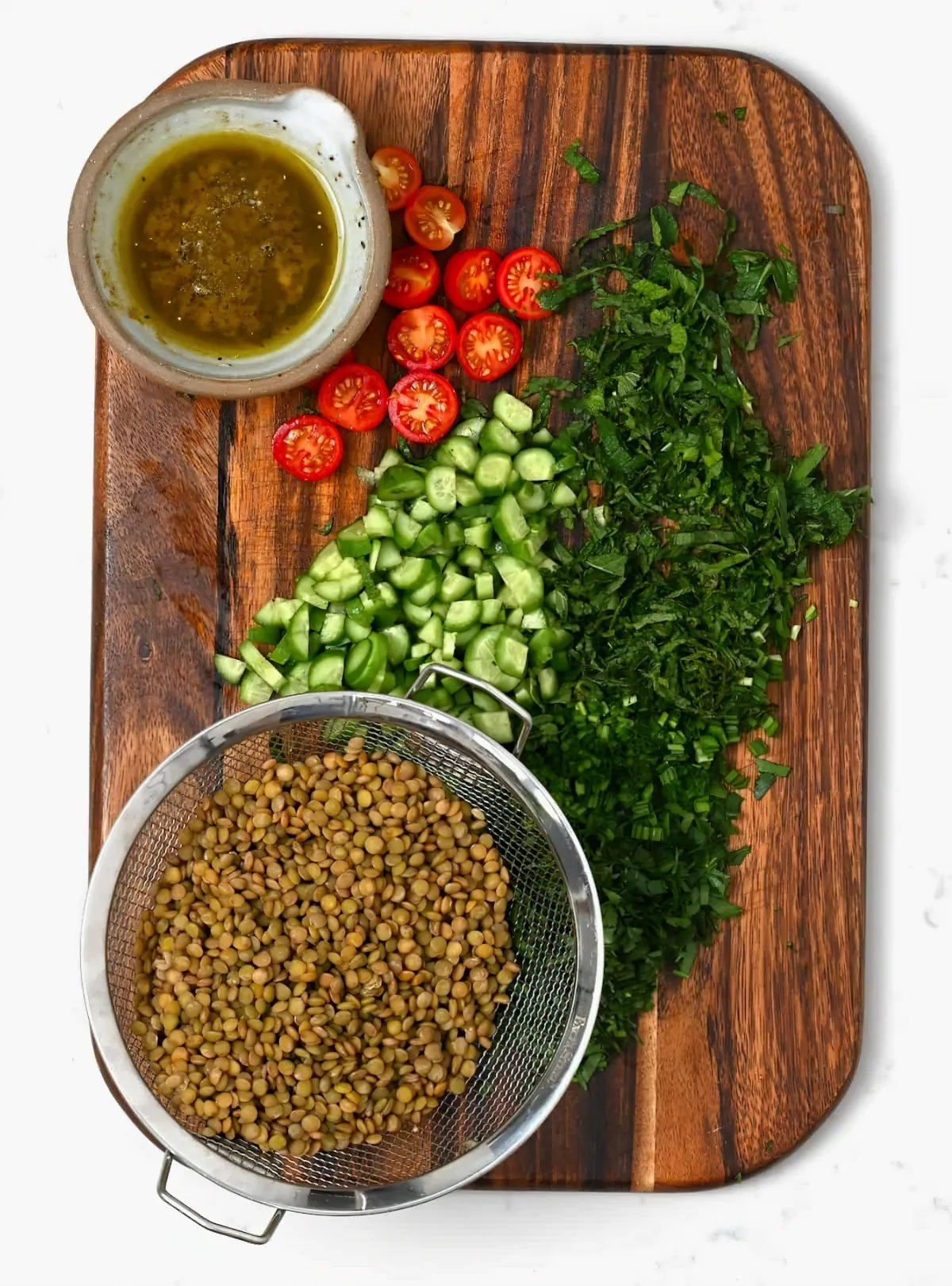 ingredients pour preparer une salade de lentilles