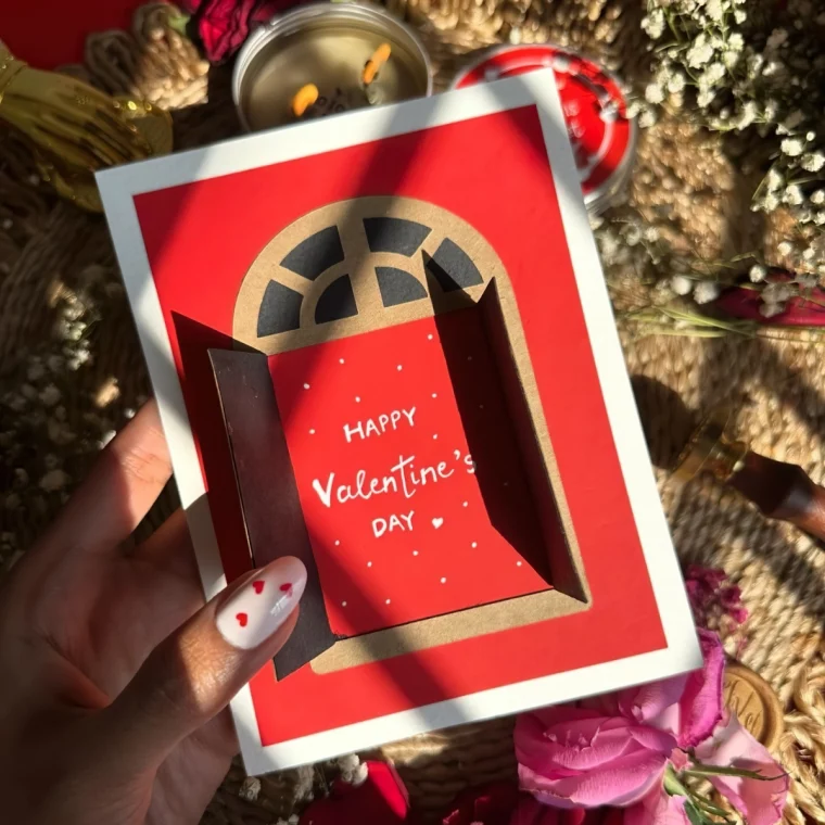 diy carte papier cartonne forme maison message amour st valentin