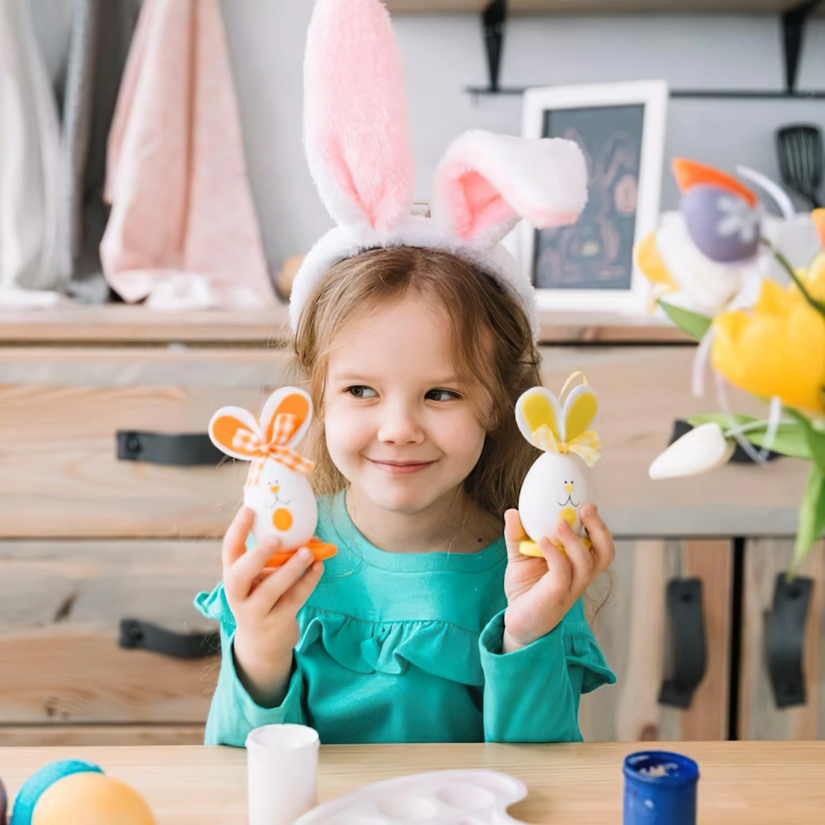 bricolage paques maternelle table bois enfant fille creations lapins diy