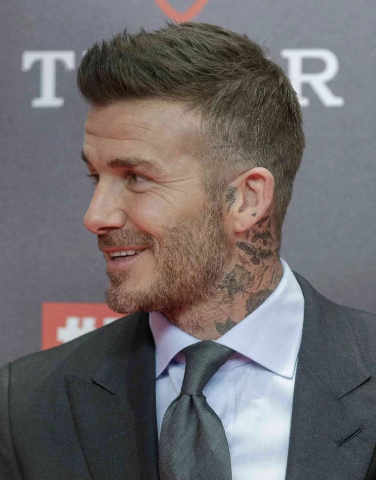 david beckham coupe de cheveux courte bas