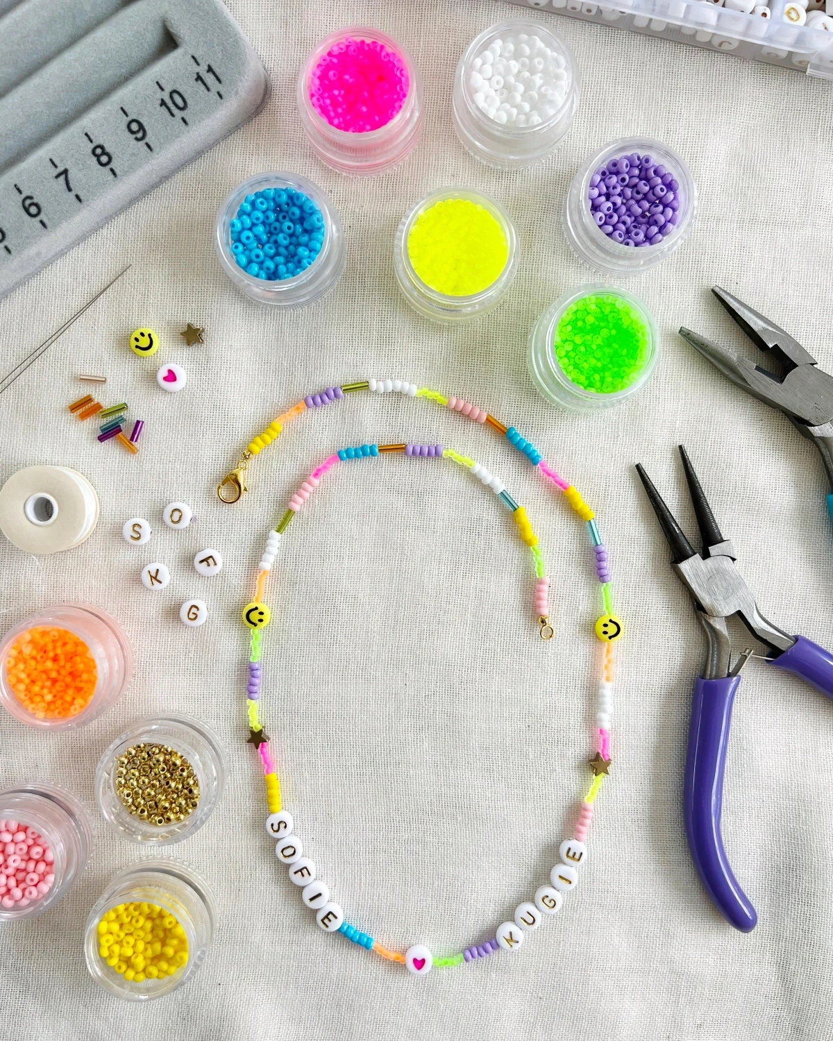 collier fete des meres maternelle materiaux fabrication bijoux perles