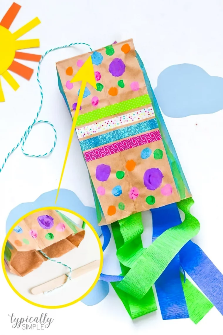 activite maternelle sportive fabrication cerf volant en papier sac ficelle