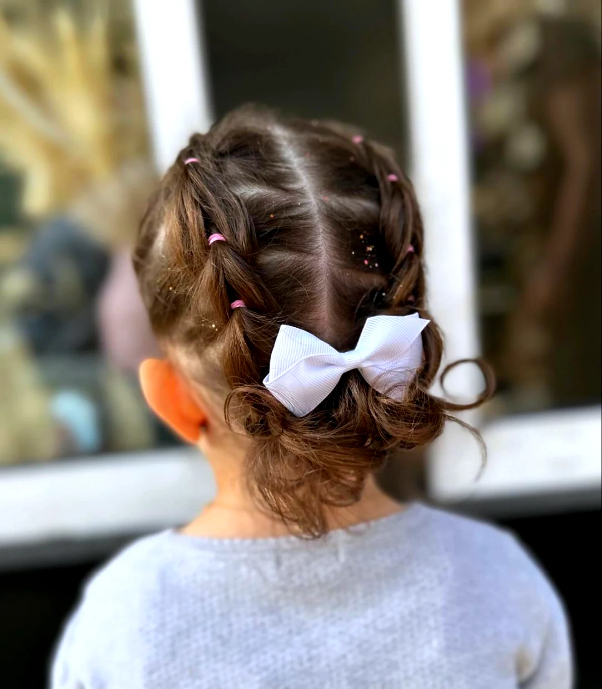 coiffure bandeau petite fille cheveux courts