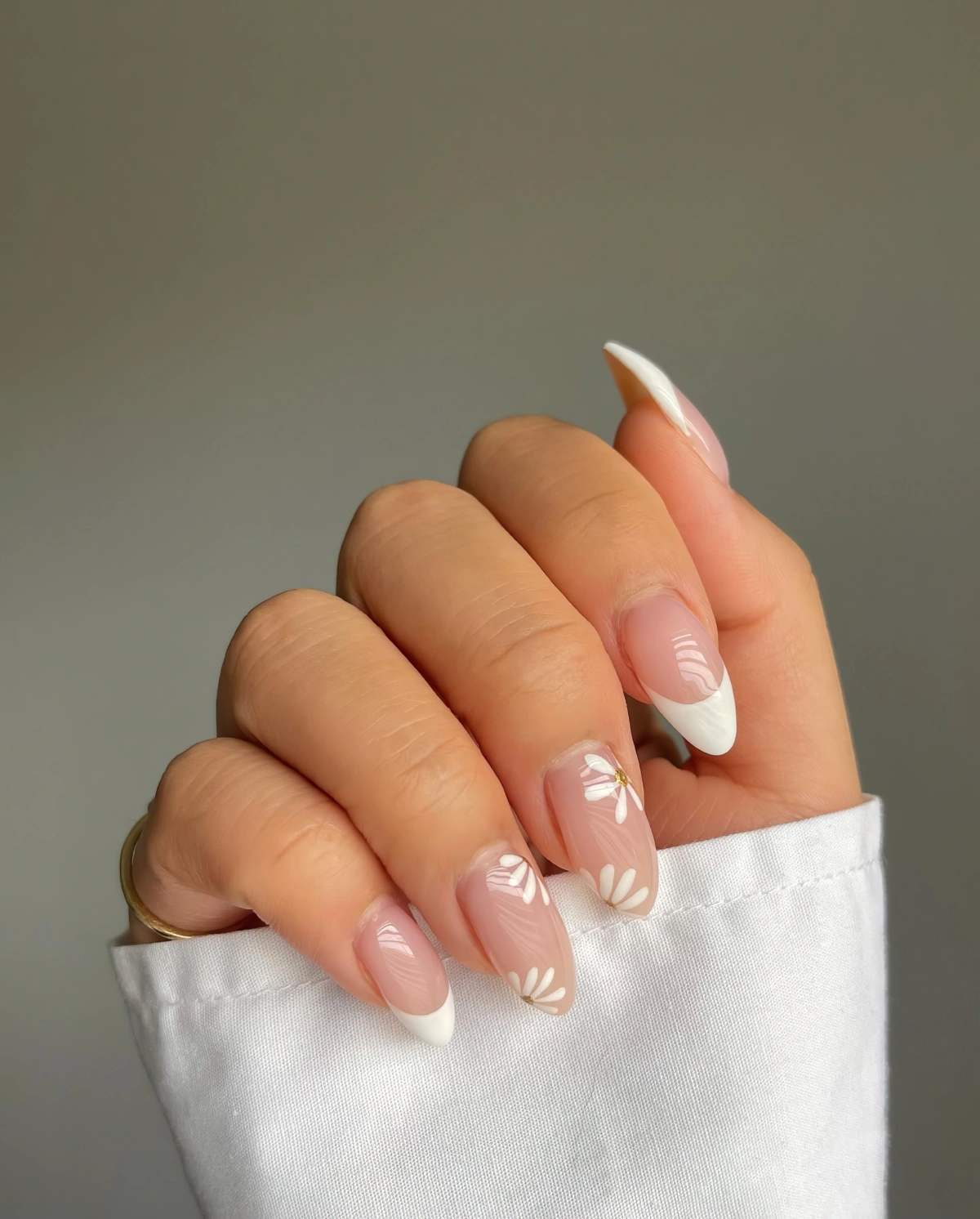 Tendances Ongles Blancs 2024 Ma S lection Des Meilleurs Mod les Tendances Ongles Blancs 2024 Ma S lection Des Meilleurs Mod les