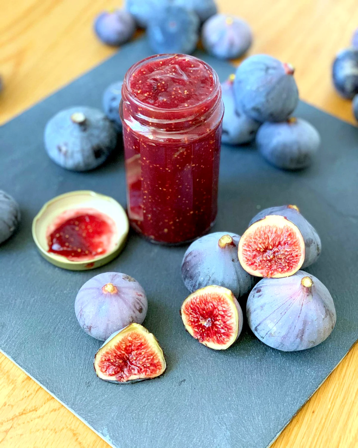 confiture de figues recette grand mere fruits et pot en verre