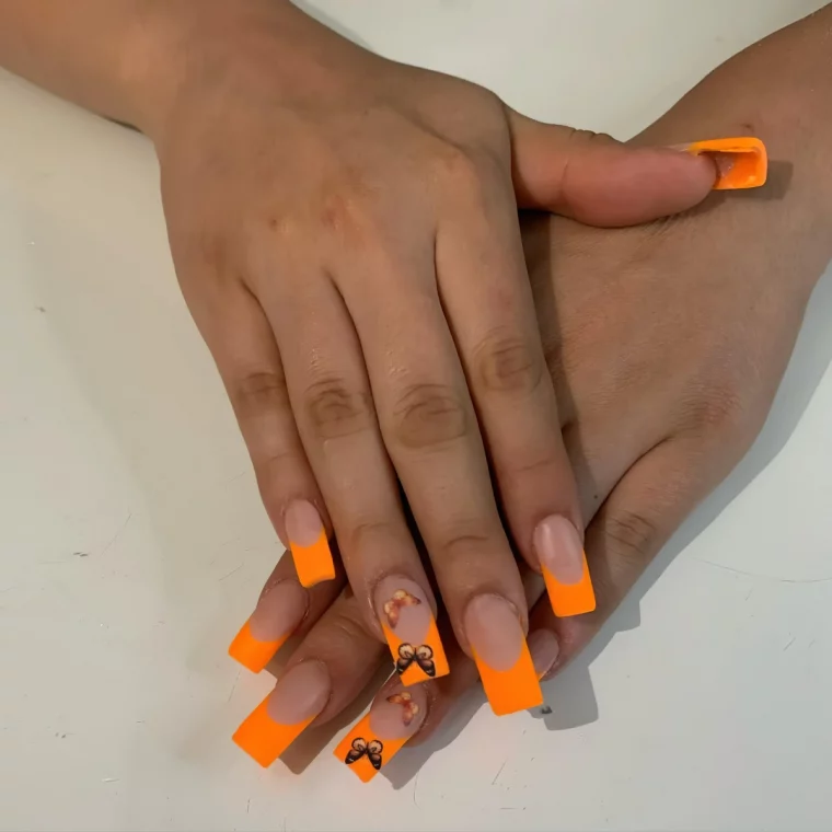 deco ongle orange fluo dessin papillon finition mate top coat