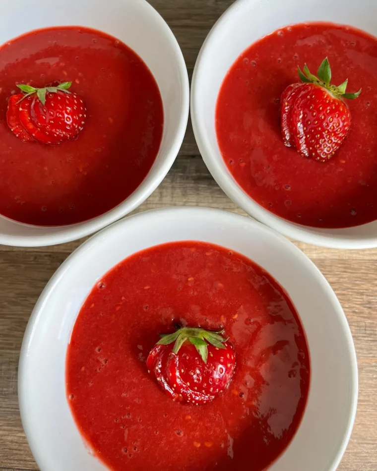 recette de compote a la fraise framboise et rhubarbe