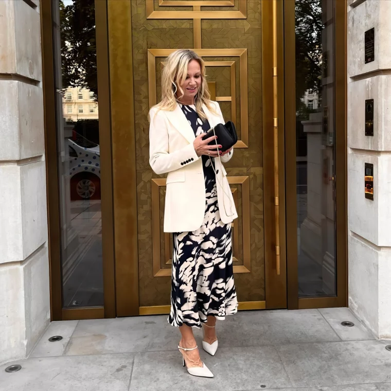 tenue mariage invite femme blanc et noir blazer oversize