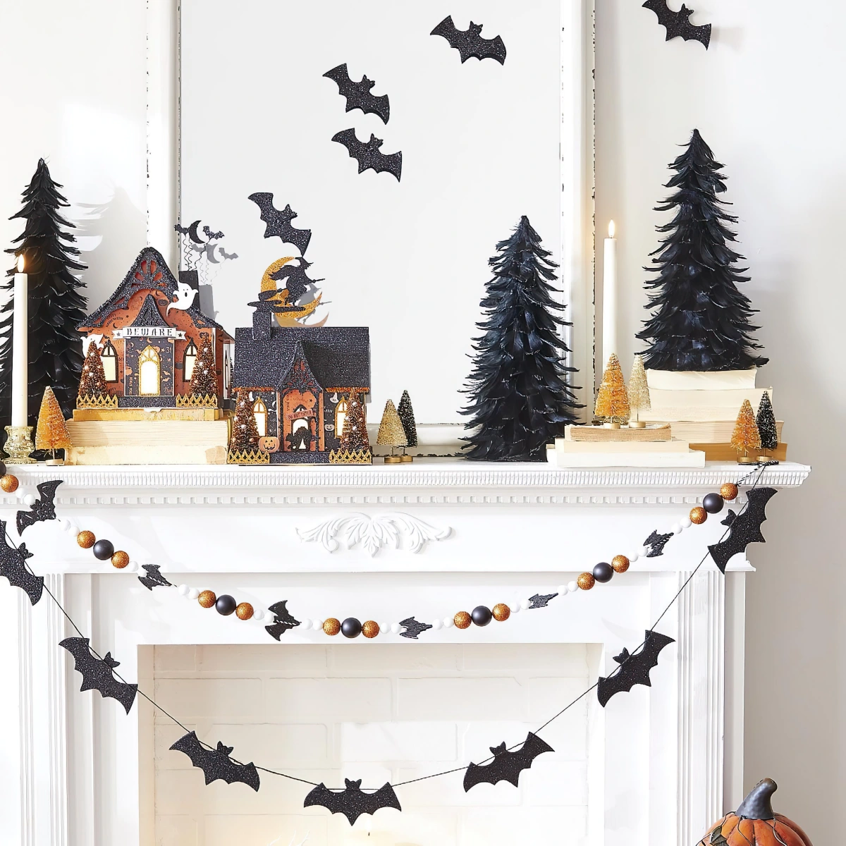 deco halloween facile a faire cheminee guirlande papier chauve souris