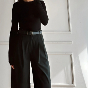 tenue enterrement femme pantalon