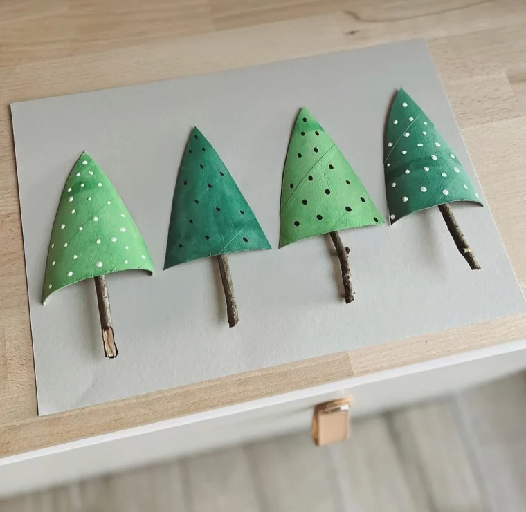 bricolage de noel facile et rapide avec rouleau papier toilette sapin branches