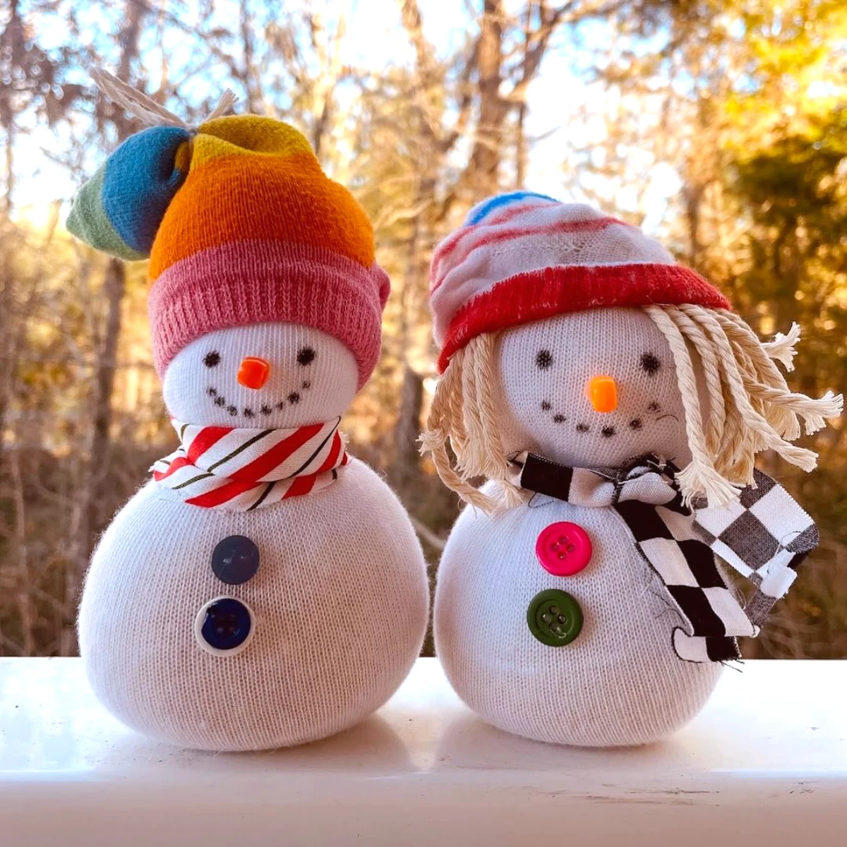 faire de bonhommes de neige avec des chaussettes