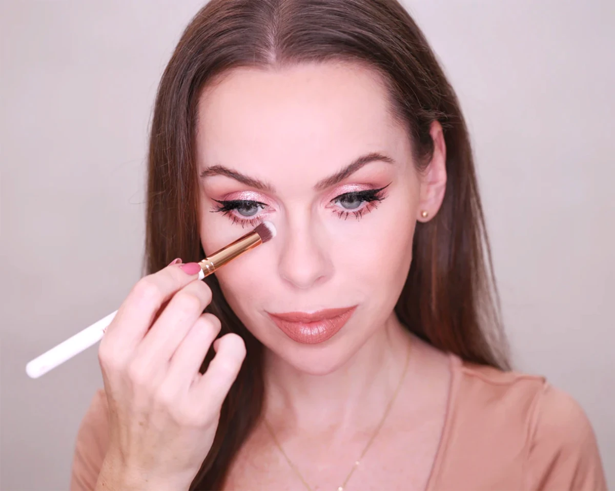 quels pinceaux a maquillage debutant femme